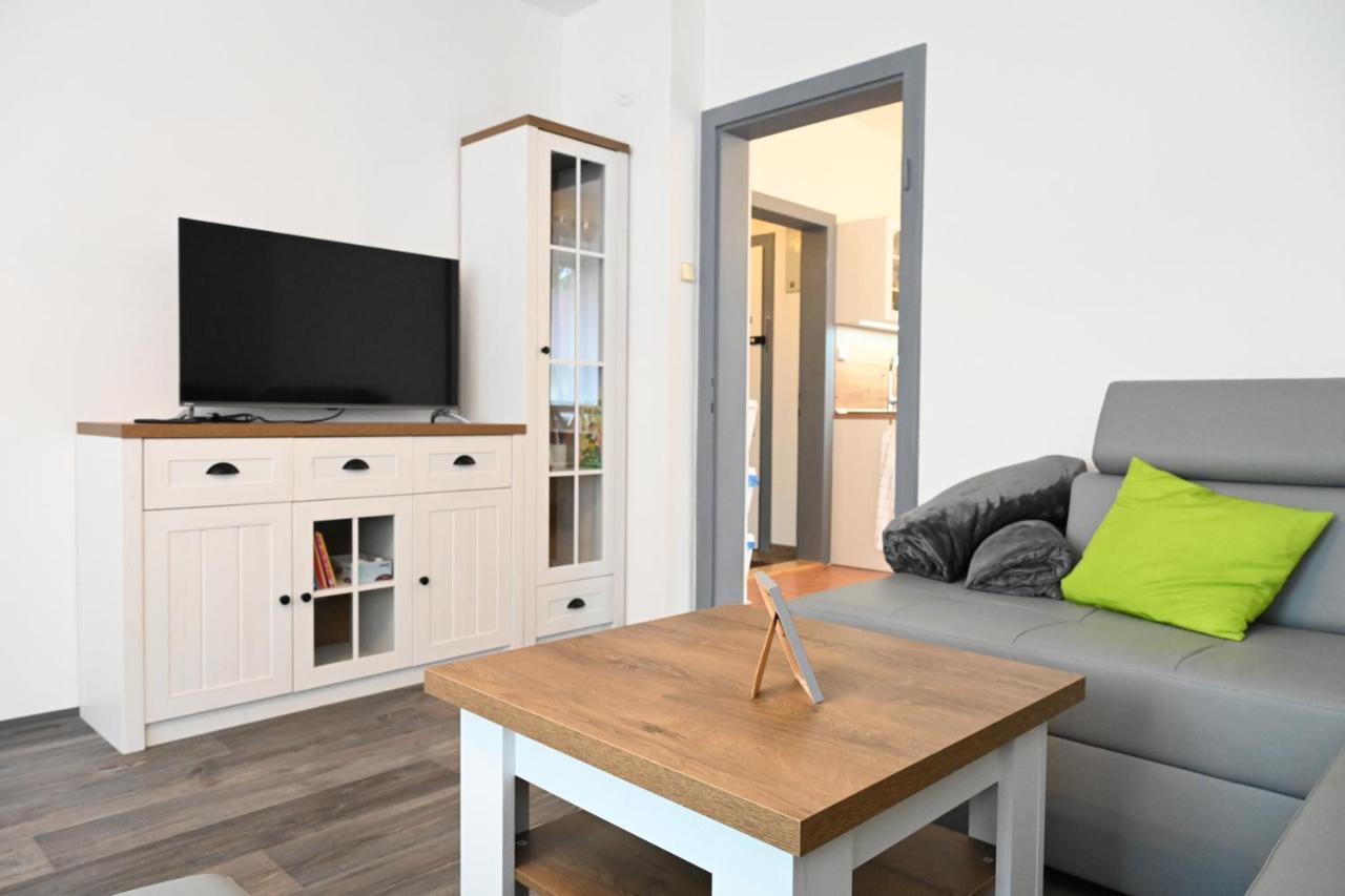 Rodinny Apartman U Broumovskeho Namesti Exterior photo